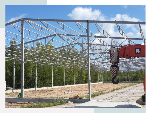 Строительство конюшен в Лесозаводск от 620 руб. под ключ